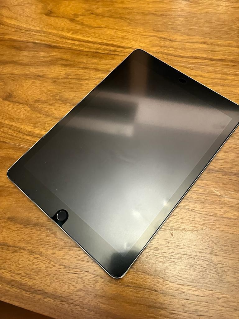 Ipad pro9.7 128gb, 手提電話, 平板電腦, 平板電腦- iPad - Carousell