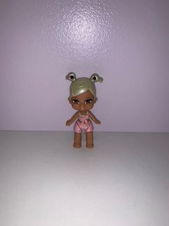 (Category: ) located in . Submitted by decluttergirly (Listing ID 1173317556, Image 1). Description: .