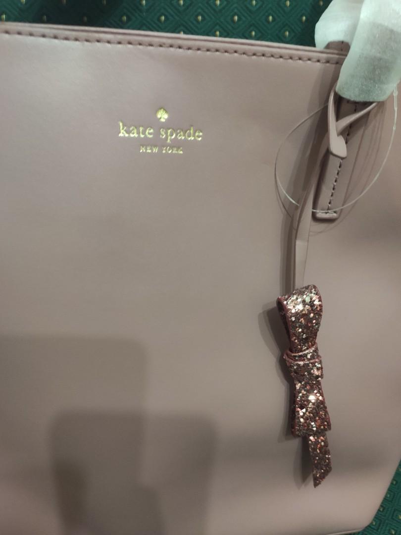 Kate Spade Karla WKRU5670 Seton Drive City Scape (992) Dusty Peony, Luxury,  Bags & Wallets on Carousell