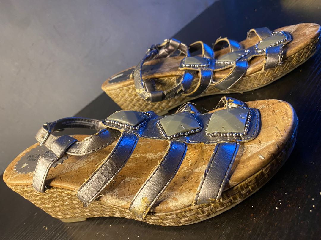 Kenneth cole shop reaction sandals