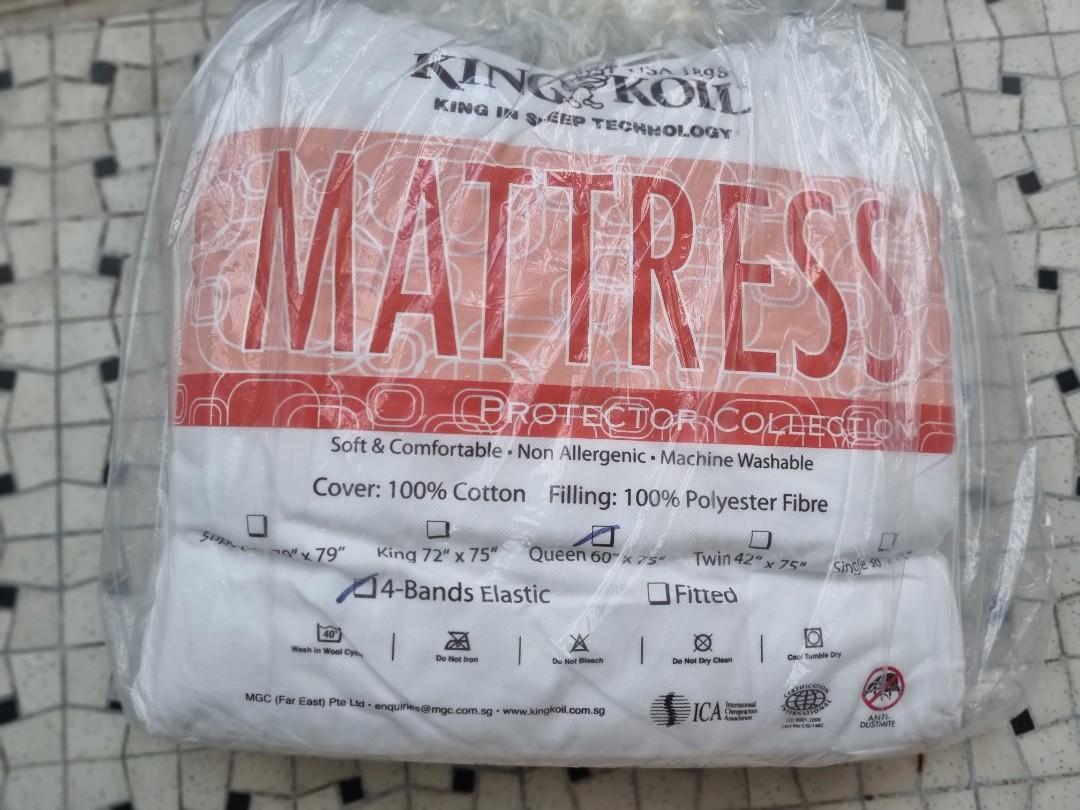 King Koil Mattress Protector, Furniture & Home Living, Bedding & Towels
