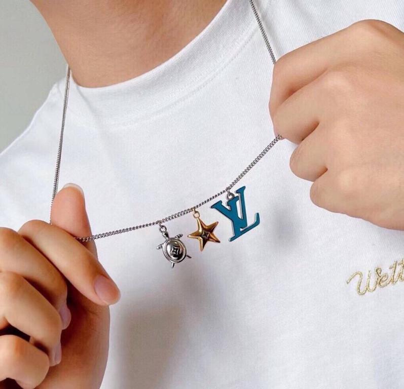 Louis Vuitton LV Aquatics Necklace