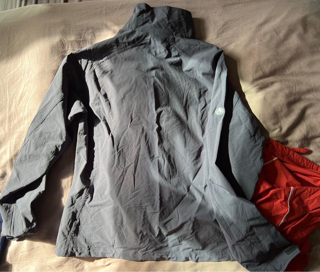Marmot softshell best sale womens