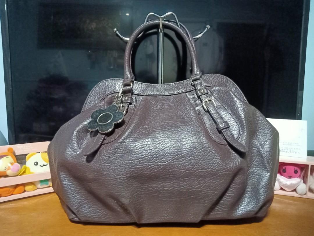 Mary Quant London Genuine leather (Category: Luxury Bags & Wallets) located in Malolos. Submitted by kabanbags (Listing ID 1173366761, Image 1). Description: genuine leather hobo type from japan follow my Page on facebook https://www.facebook.com/kabanbags.ph/.