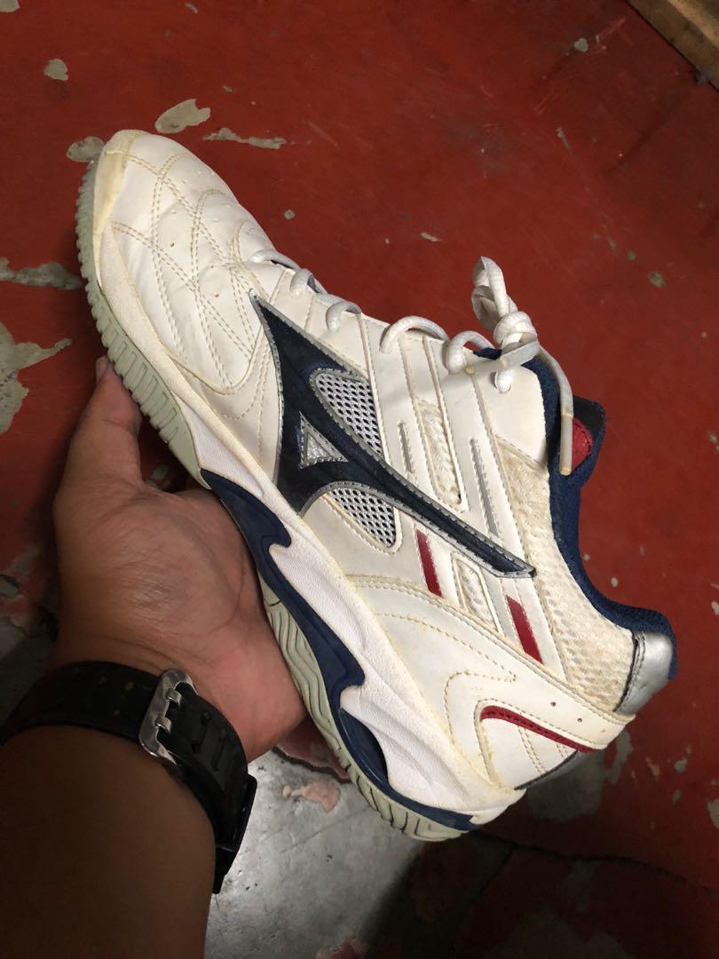 Mizuno wave top gate 2