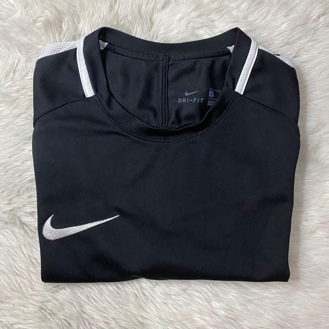 Nike Sleeveless Shirt, Men's Fashion, Activewear on Carousell