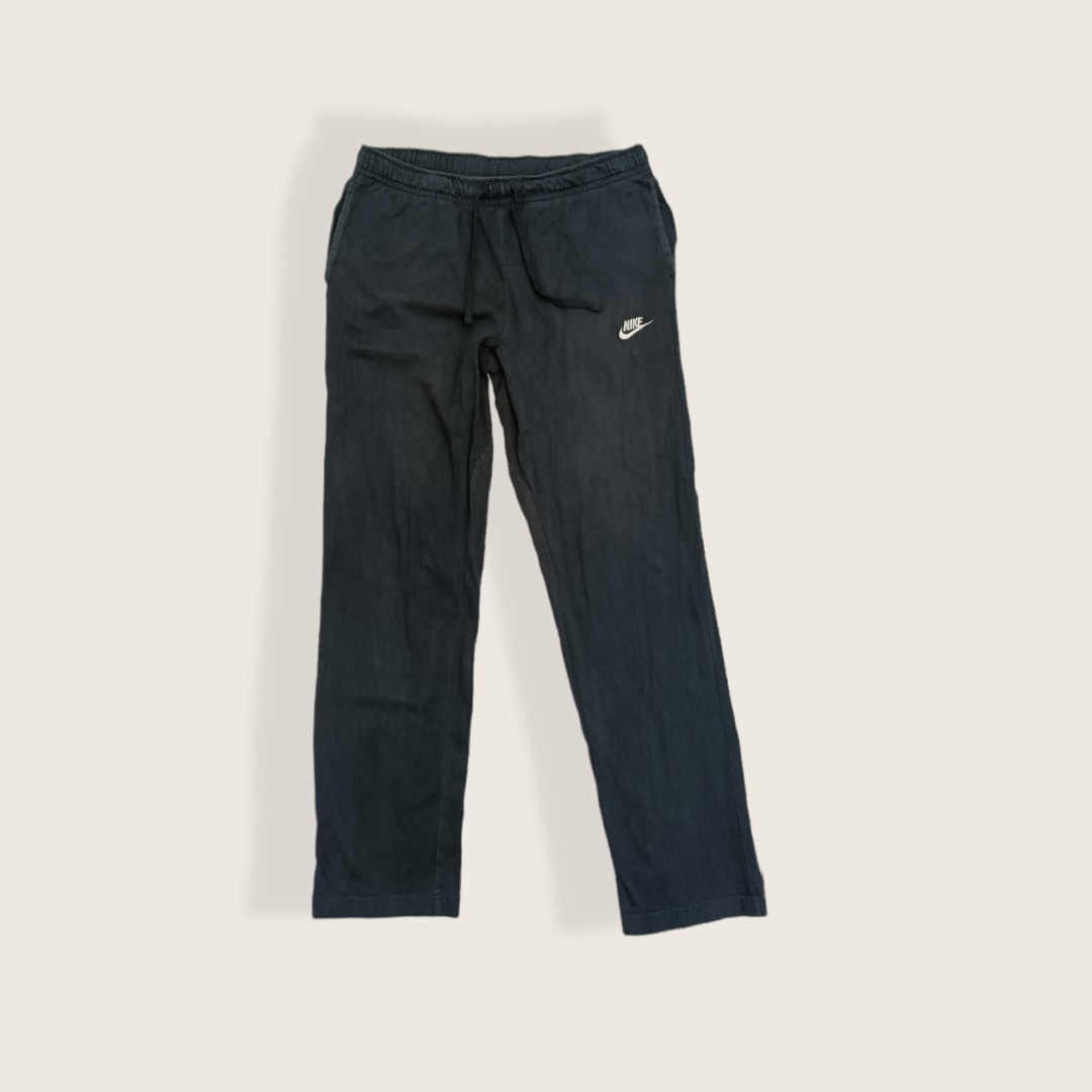 Nike Track Pants Black, Men's Fashion, Bottoms, Joggers on Carousell