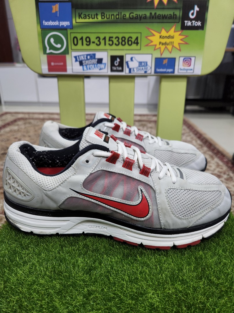 Nike Vomero 7 8uk Men s Fashion Footwear Sneakers on Carousell