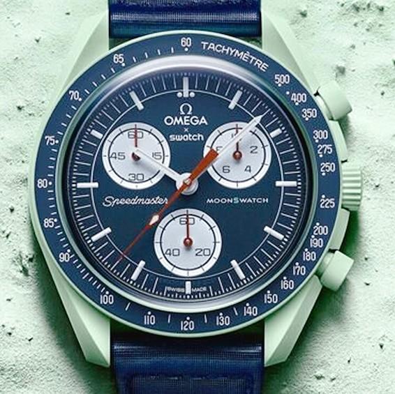 即発送可】Swatch×Omega MISSION ON またぐ EARTH LAVA