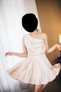 one shoulder dress