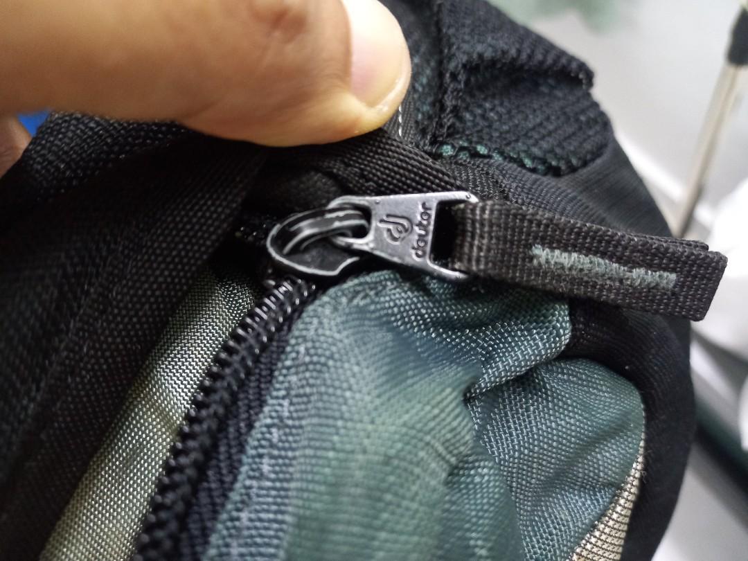 Original Deuter Waistbag Pouchbag, Men's Fashion, Bags, Belt bags