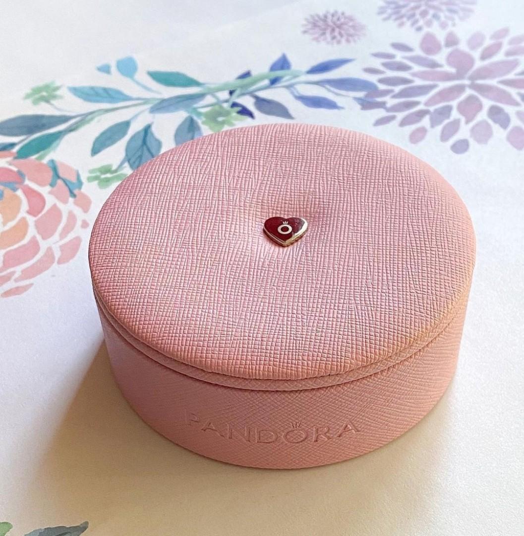 Pandora pink round jewelry box Women s Fashion Jewelry Organizers Accessory Holder Box Organizers on Carousell