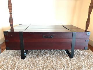 (Category: ) located in . Submitted by decluttering_q (Listing ID 1173184458, Image 1). Description: .