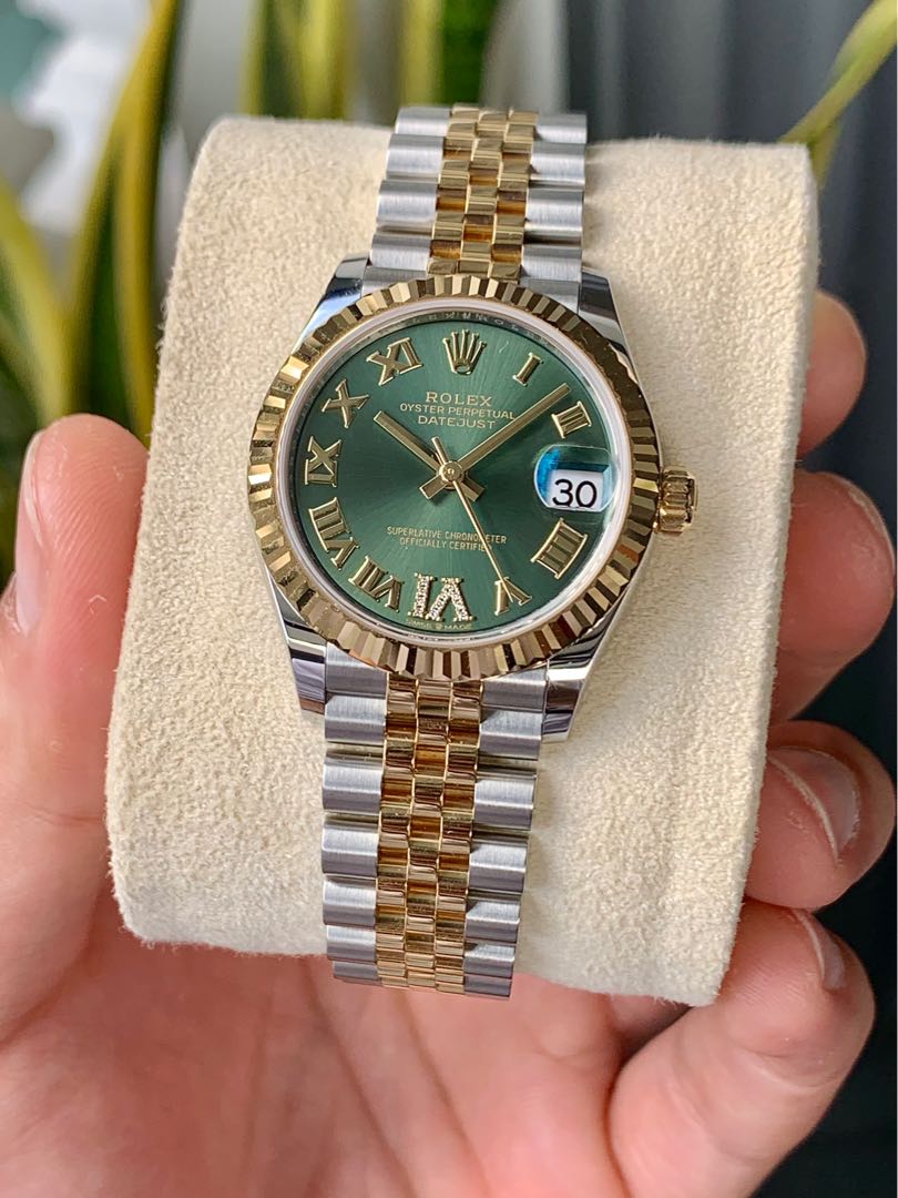 Rolex datejust 31 best sale olive green