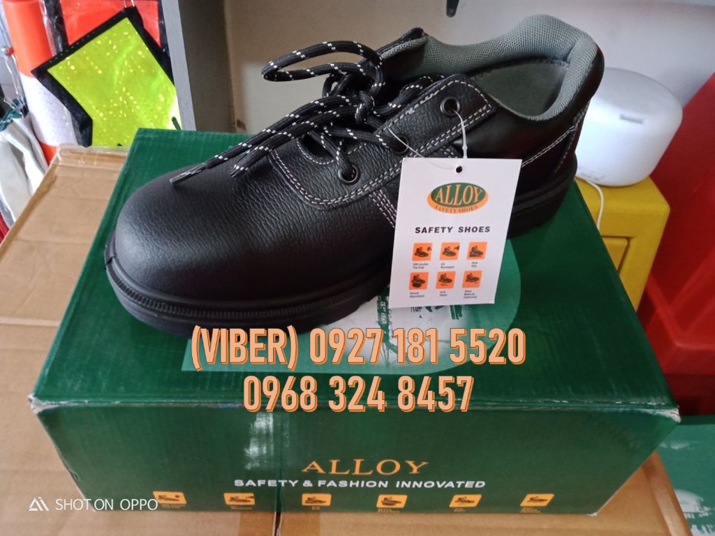 safety shoes alloy Men s Fashion Footwear Boots on Carousell