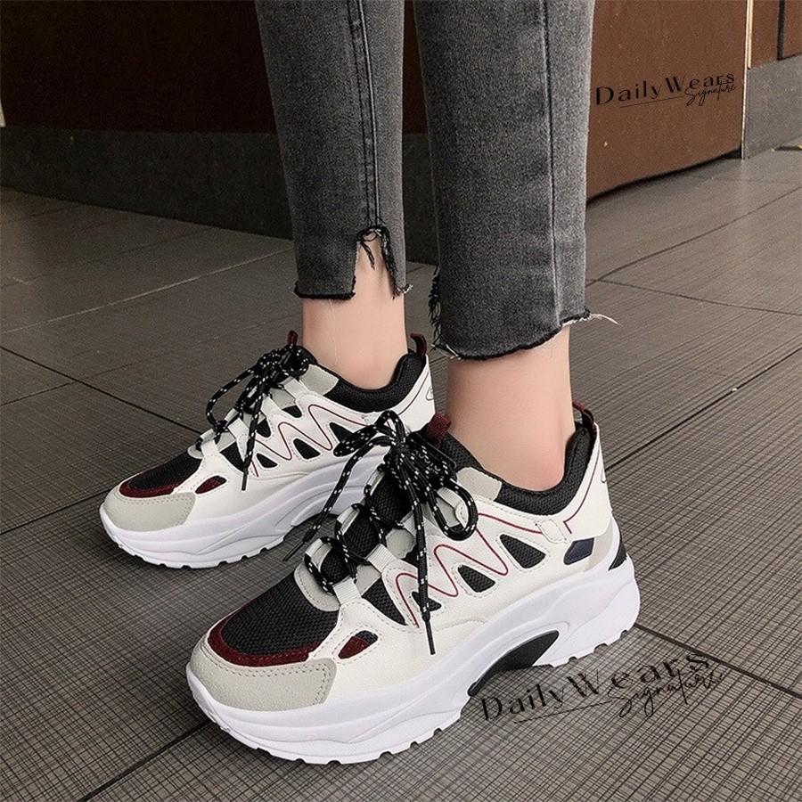 Sepatu sneakers kets korean style Fesyen Wanita Sepatu di Carousell