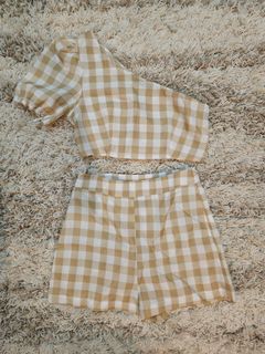(Category: ) located in . Submitted by bubbascloset (Listing ID 1173284061, Image 1). Description: .