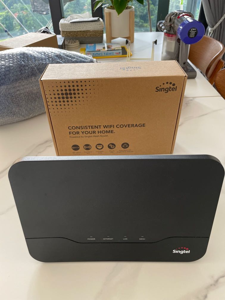 SingTel Mesh Router, Computers & Tech, Parts & Accessories, Networking ...