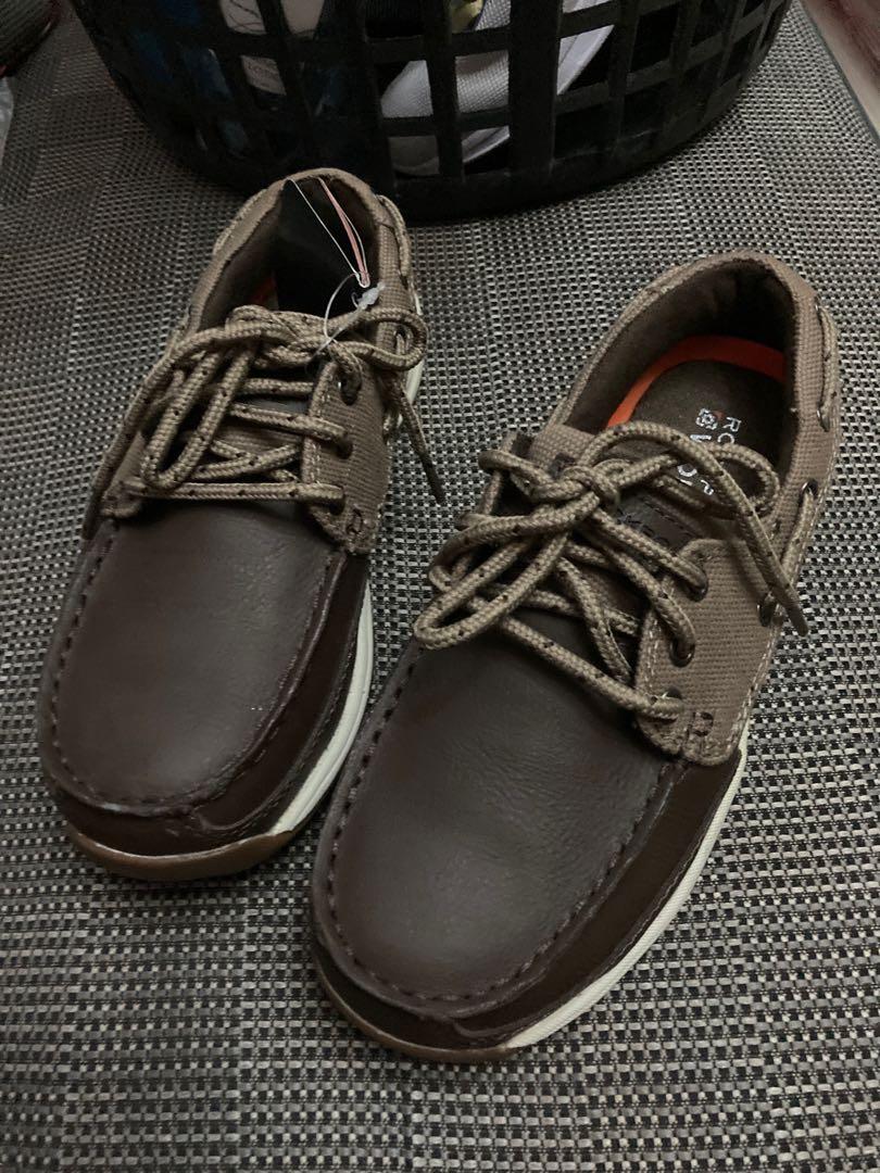 Footwear, Casual Shoes on Carousell