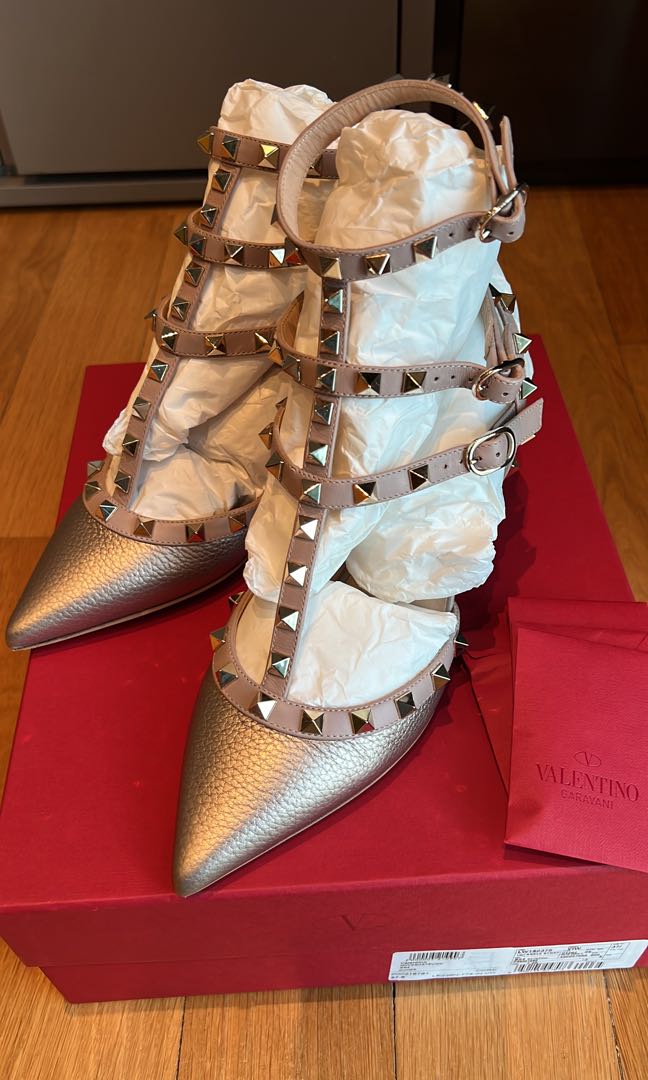 Gold valentino heels sale