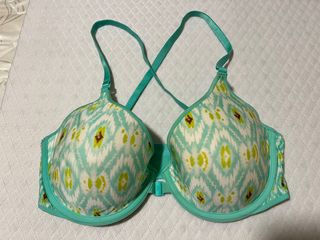(Category: ) located in . Submitted by ivyna.tan (Listing ID 1173307007, Image 1). Description: .