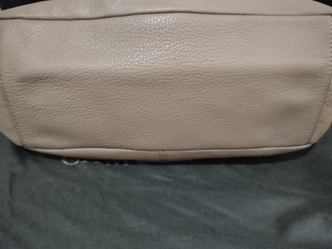 Vince Camuto clem leather hobo bag Luxury Bags Wallets on