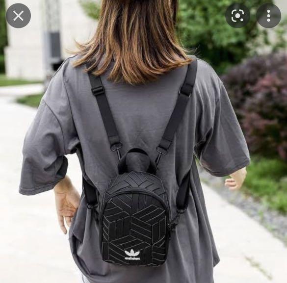 Adidas Mini Geometric 3D Backpack Fesyen Pria Tas Dompet Ransel di Carousell