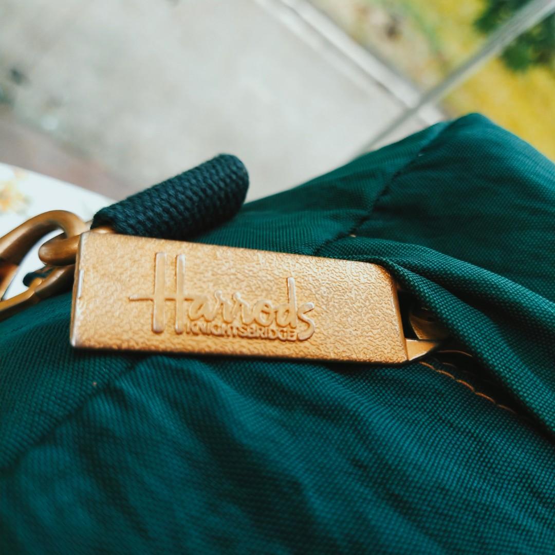 Authentic Harrods Gym Bag, Hobbies & Toys, Travel, Travel Essentials