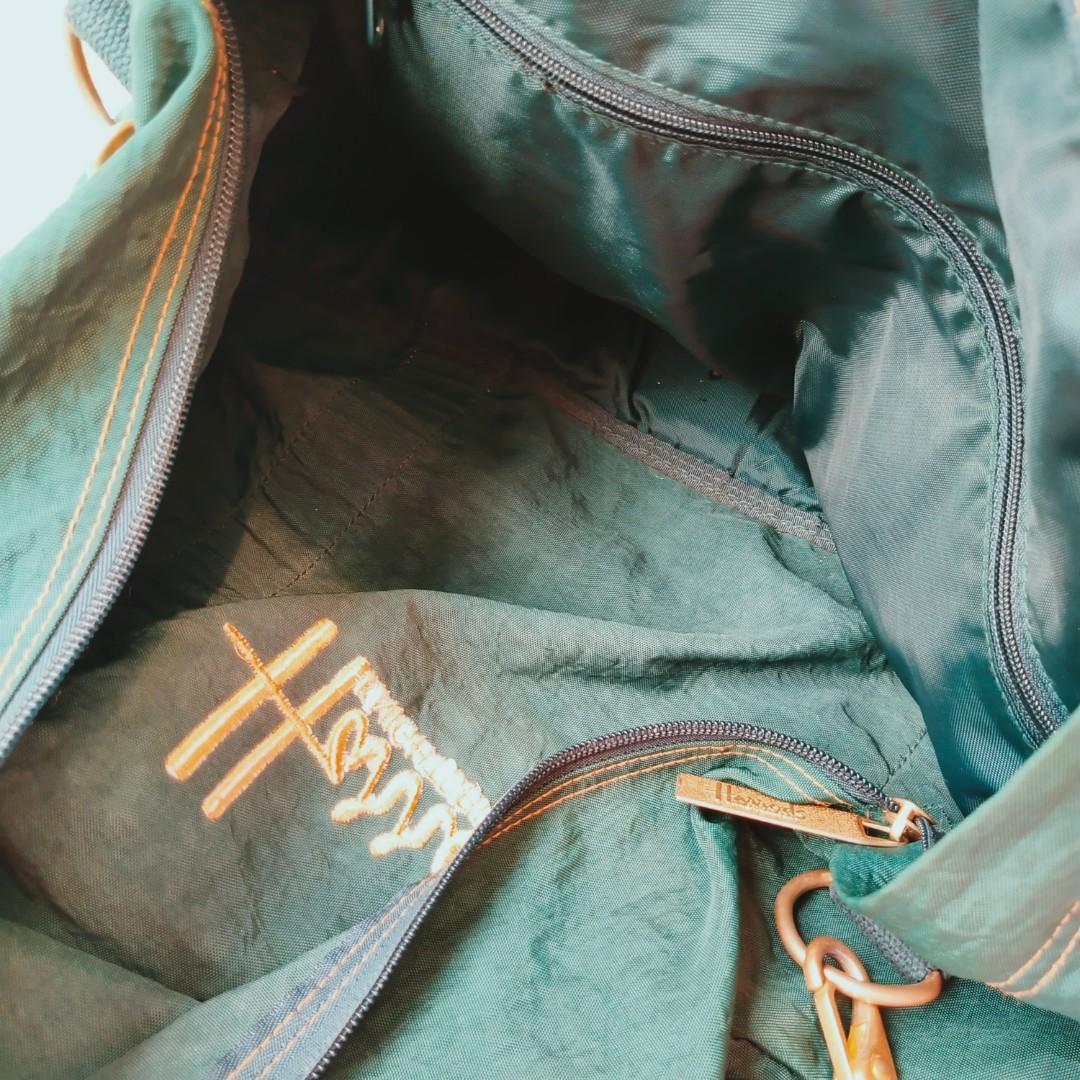 Authentic Harrods Gym Bag, Hobbies & Toys, Travel, Travel Essentials