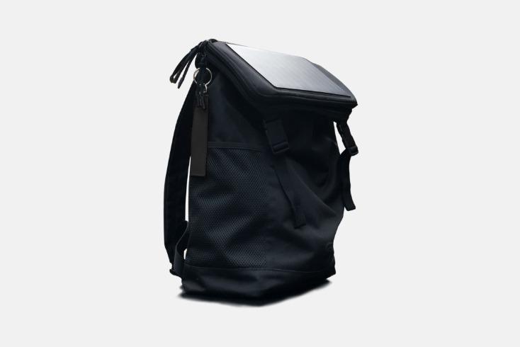 AUTHENTIC Lacoste Infini T Solar Charger Backpack