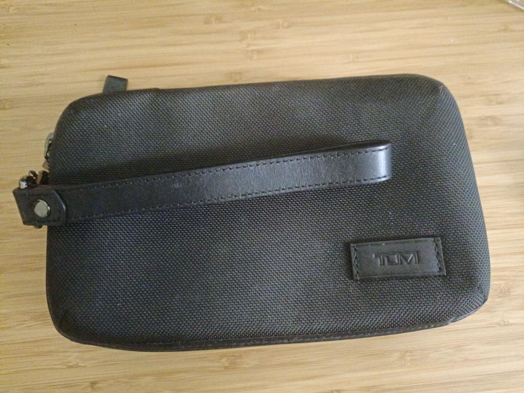 Authentic Tumi Ballistic nylon, Men's Fashion, Bags, Belt bags