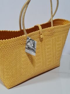 (Category: ) located in . Submitted by Bag.Sarang (Listing ID 1173494800, Image 1). Description: .