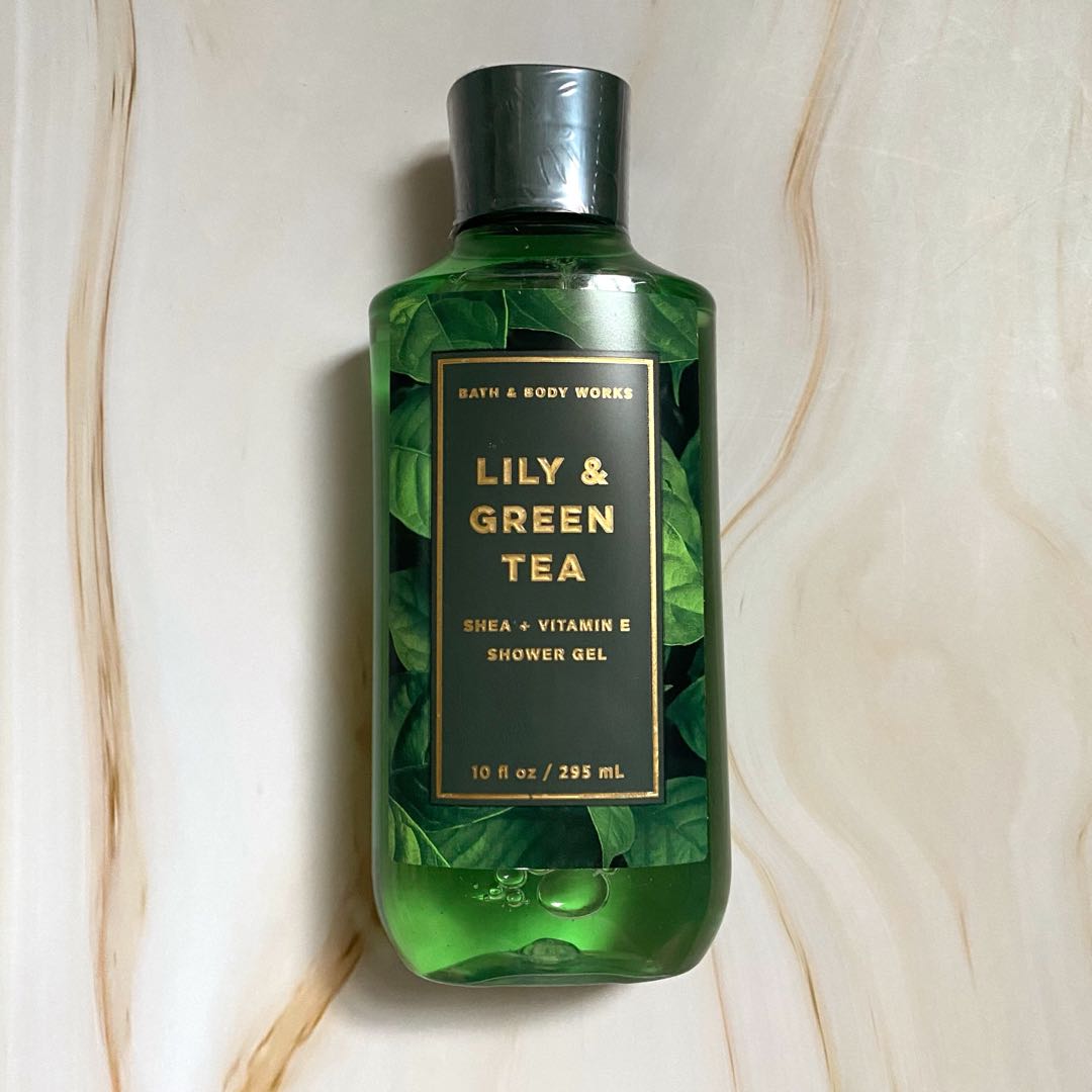 Bath & Body Works Lily & Green Tea Shower Gel, Beauty & Personal Care, Bath & Body, Bath on