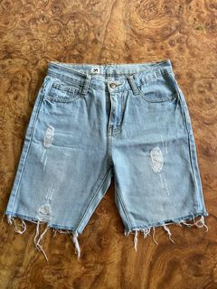 (Category: ) located in . Submitted by logo_the_label (Listing ID 1173433585, Image 1). Description: .