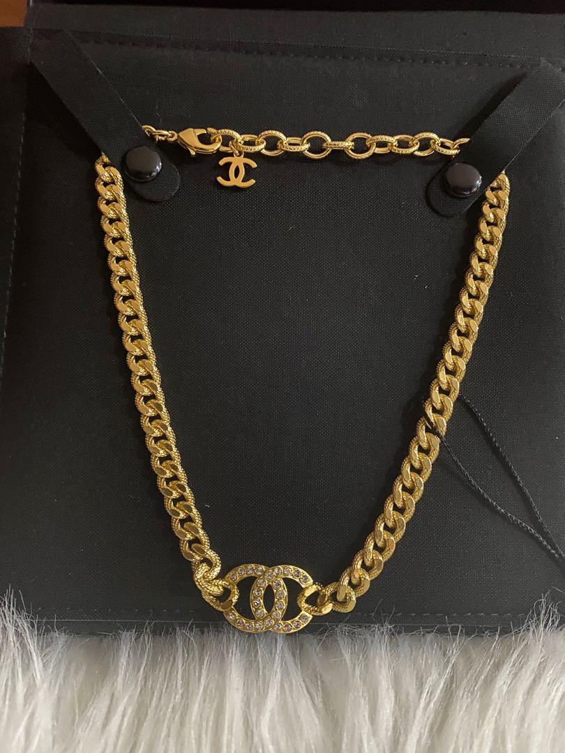 CHANEL 22A Necklace Choker
