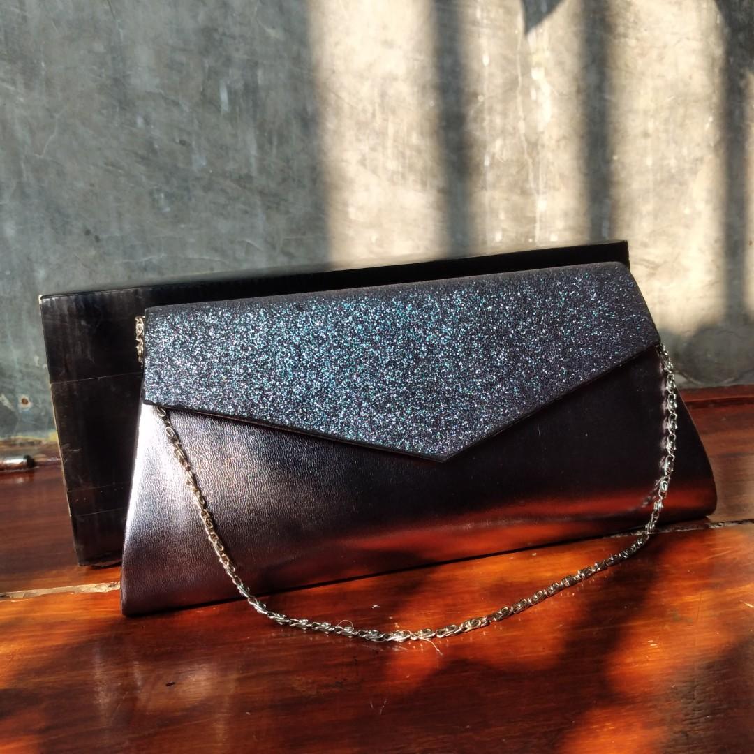 Zalora clutch sale