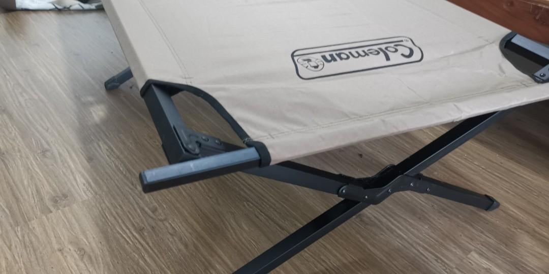 Coleman Trailhead II Cot, Sports Equipment, Hiking & Camping on Carousell