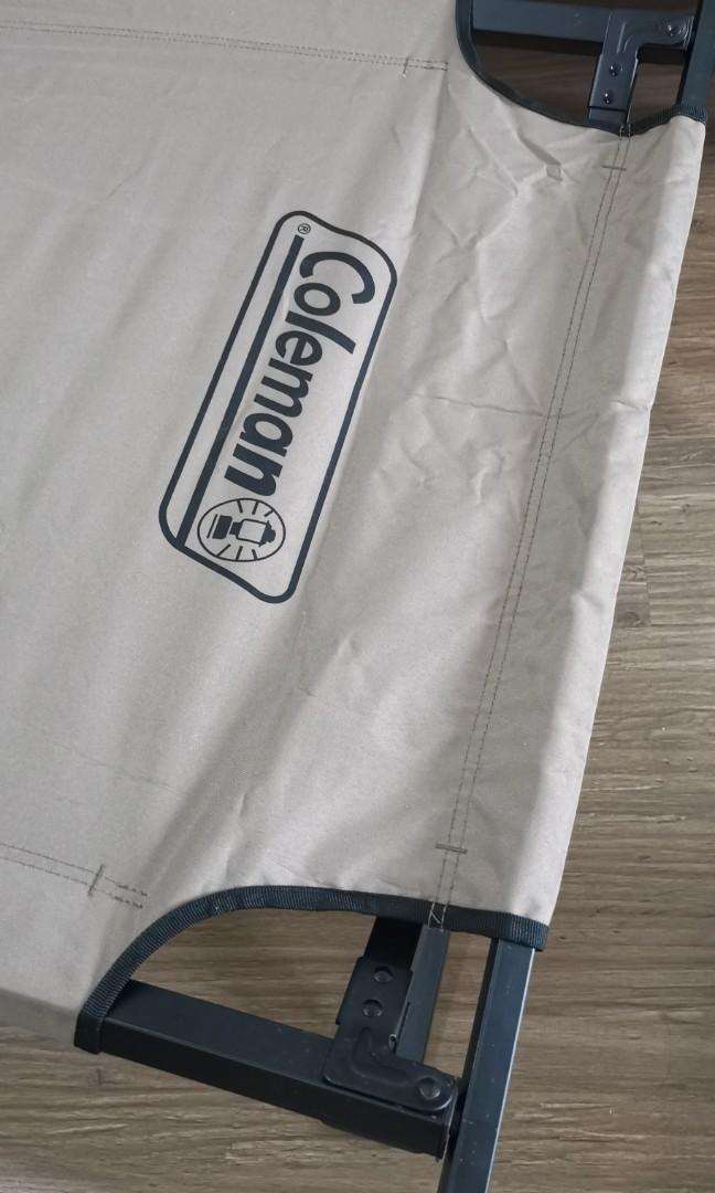 Coleman Trailhead II Cot, Sports Equipment, Hiking & Camping on Carousell