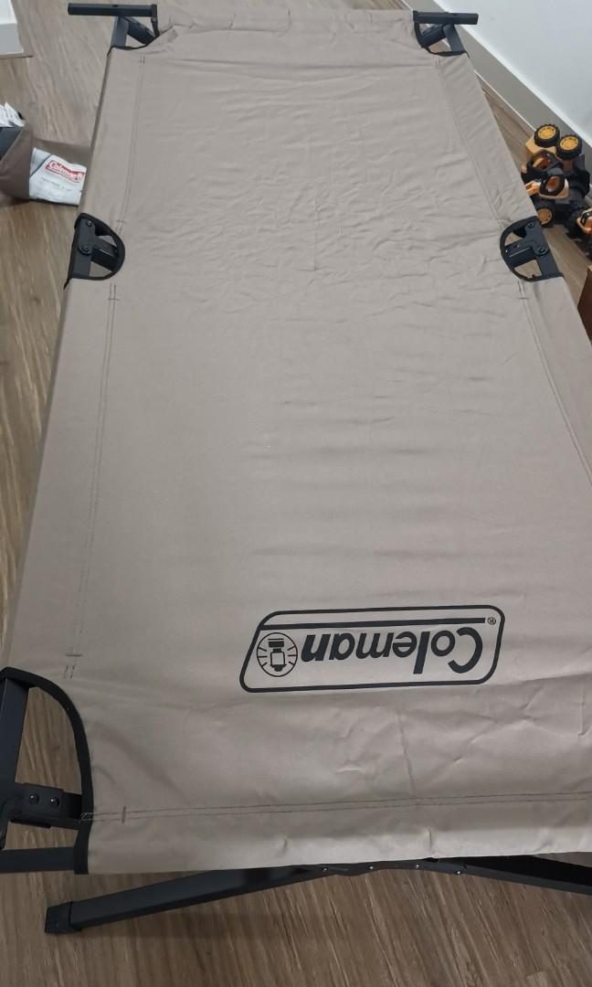 Coleman Trailhead II Cot, Sports Equipment, Hiking & Camping on Carousell