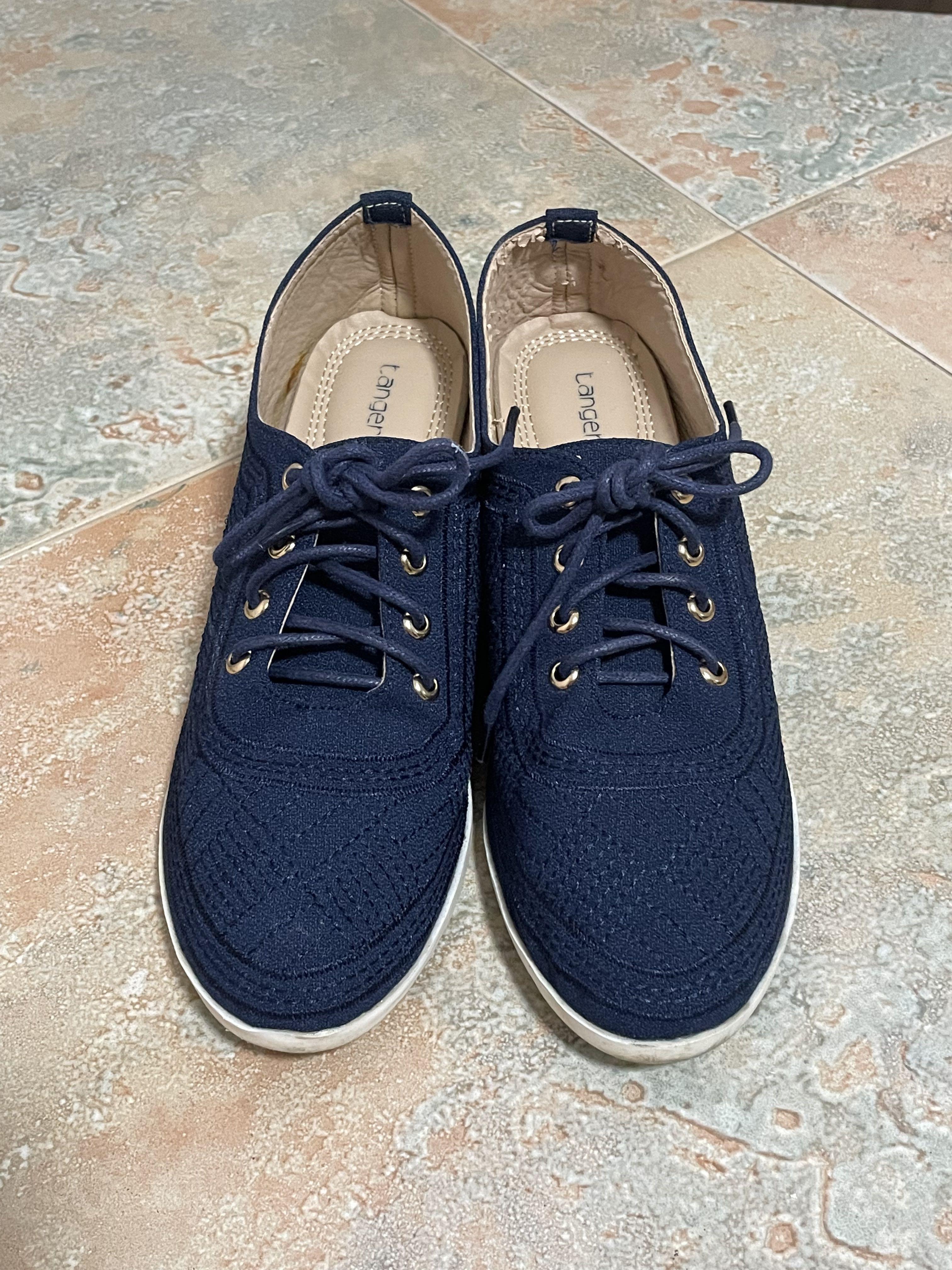 Comfy cheap navy shoes