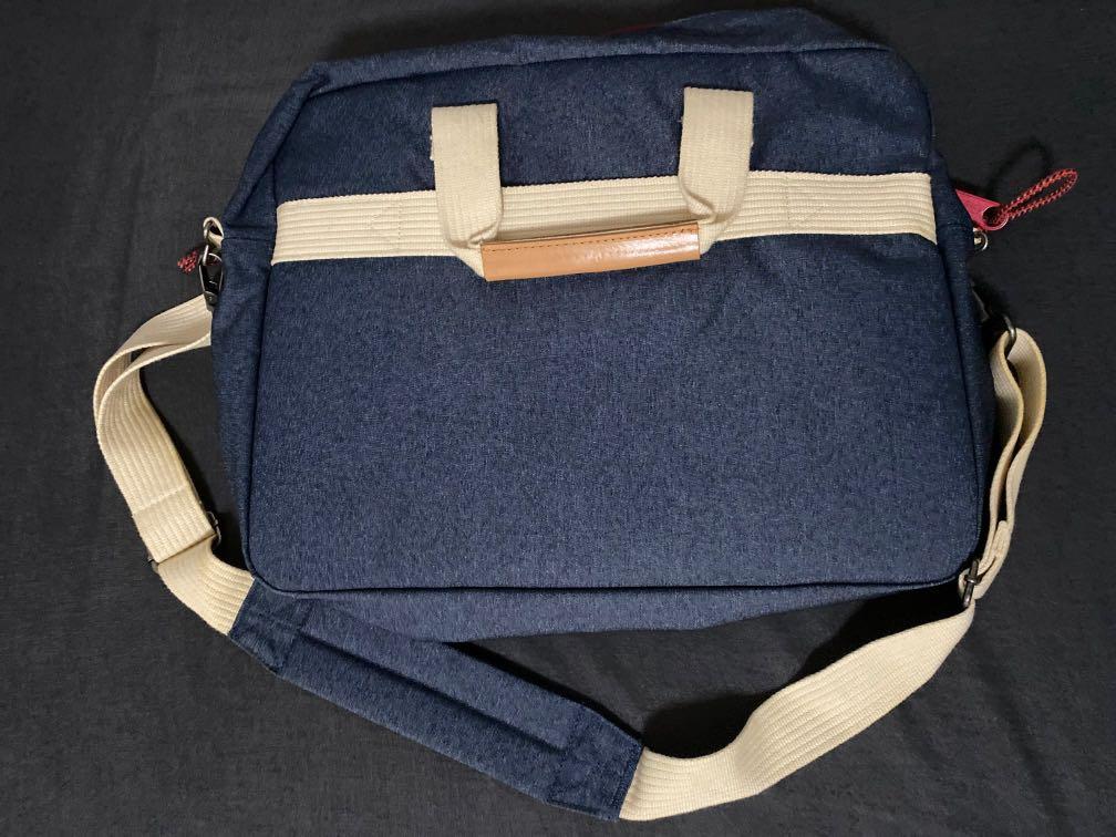 Eastpak store tomec leather