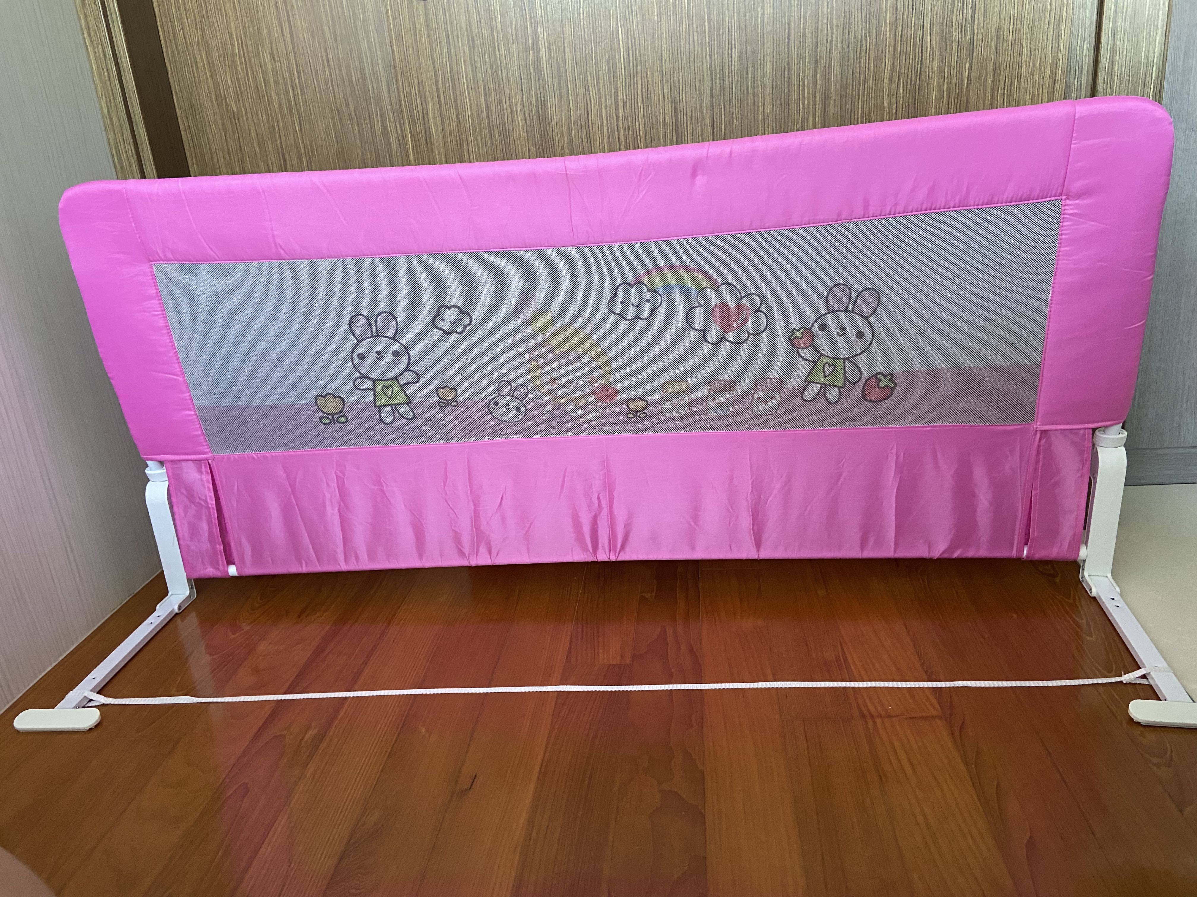 Folding bed guard/ bed rail, Babies & Kids, Baby Nursery & Kids Furniture, Bed Guards on Carousell