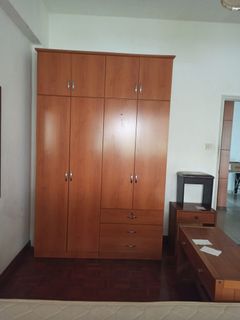 (Category: ) located in . Submitted by gramophone21 (Listing ID 1173397459, Image 1). Description: .