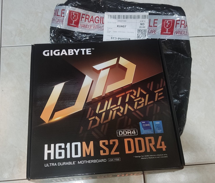 Gigabyte H610M S2 DDR4 LGA1700, Computers  Tech, Desktops on Carousell