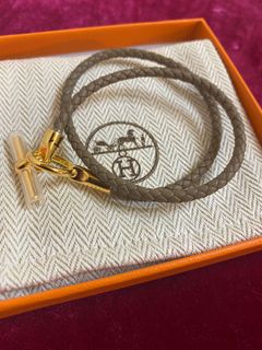 （分類：）位於 。 由 thequeenbeeee 提交（商品編號 1173546737，圖片 1）。簡介： 。