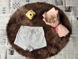 High waist denim shorts