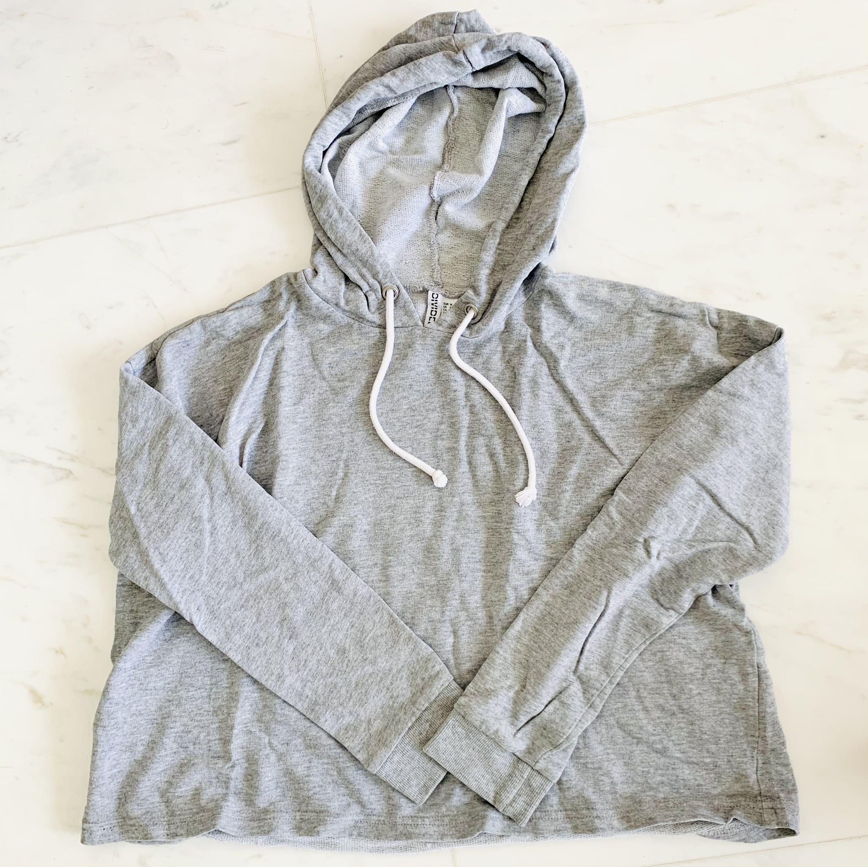 H M HM Heathered Grey Basic Hoodie Size M