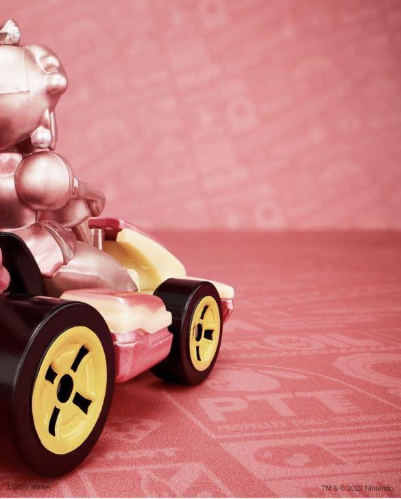 Hot Wheels Collectors Mario Kart Pink Gold Peach Collectible Vehicle