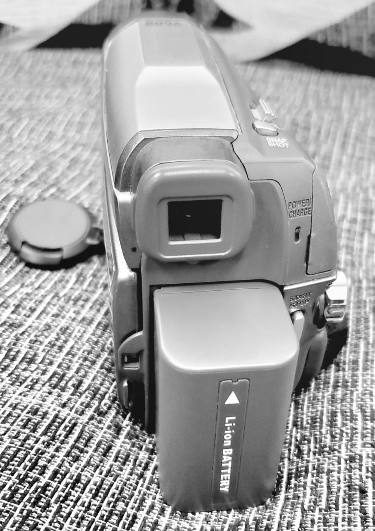 JVC 800x Digital Zoom Camcorders, Photography, Video Cameras on Carousell