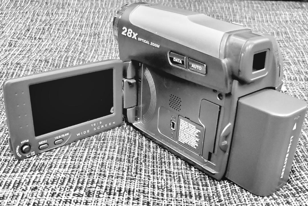 JVC 800x Digital Zoom Camcorders, Photography, Video Cameras on Carousell